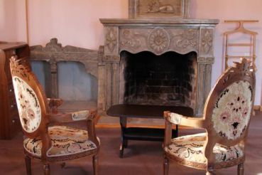 Family Room (3 Adults)