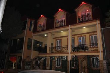 Four Seasons Guest House