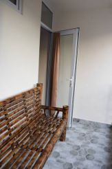 Кровать в общем номере для мужчин и женщин с 10 кроватями
