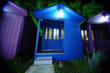 One-Bedroom Bungalow