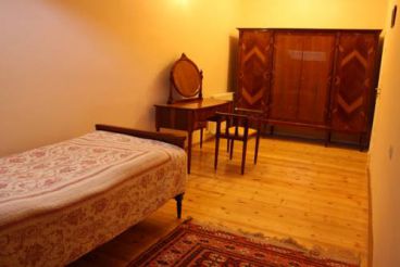 Twin Room with Shared Bathroom
