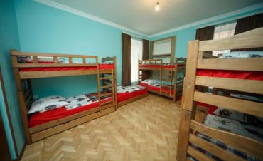 Bed in 8-Bed Mixed Dormitory Room