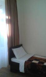 Basic Triple Room with Shared Bathroom