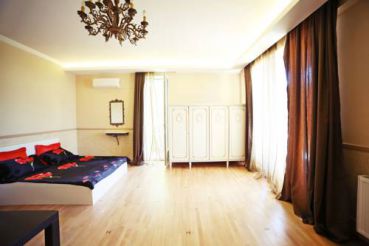 Triple Room with City View