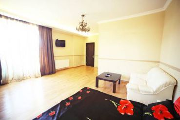 Triple Room with City View