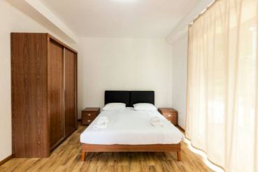 Deluxe Two-Bedroom Apartment