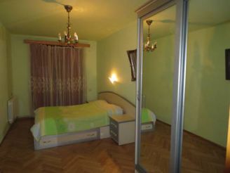 Apartment (4 Adults)