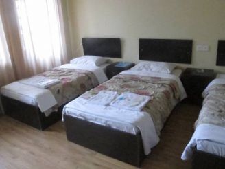 Economy Triple Room