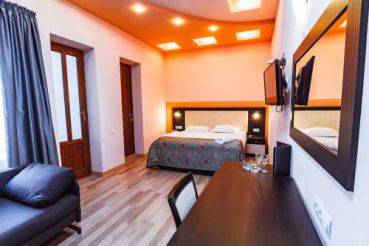 Classic Double Room