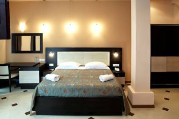Triple Room with Balcony
